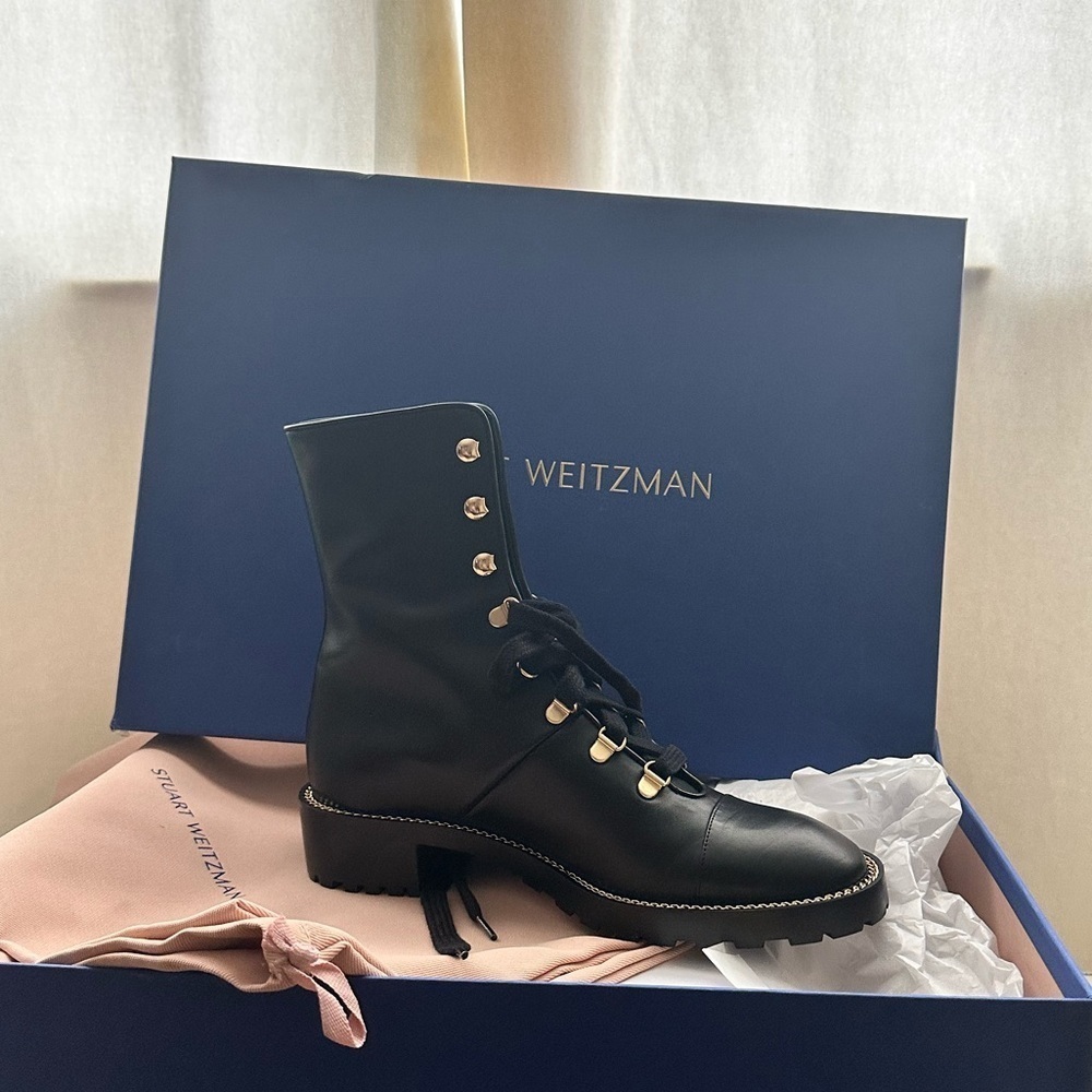 Bloggers Favorite❗️StuartWeitzman Kolbie Chain Bootie/BrandNew/fitsnarrowfeet